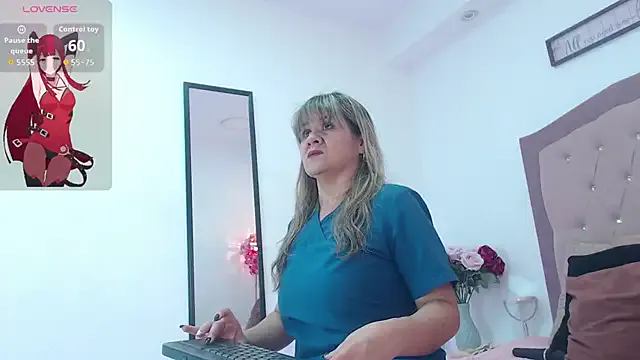 Offline Sophy_Sheikh on StripChat