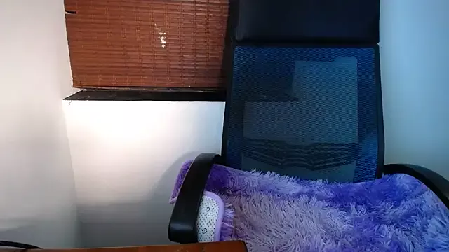 Offline Spicy_Maxy on StripChat