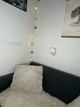 Freechat spicycharxx on StripChat