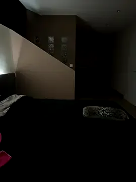 Offline spycyfanny on StripChat