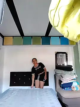 Offline squirt-secret on StripChat