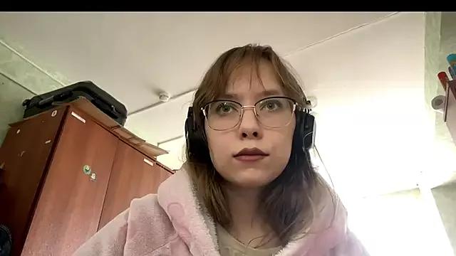 StackedSmoker from StripChat is Freechat