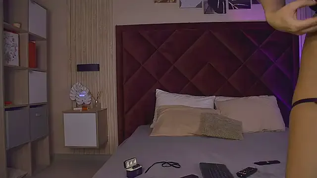 Private StacyHarland on StripChat