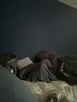 Offline Star-36 on StripChat