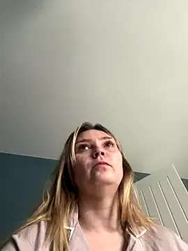 StripChat Star-36 is Freechat Star-36 — Sit fully naked 5