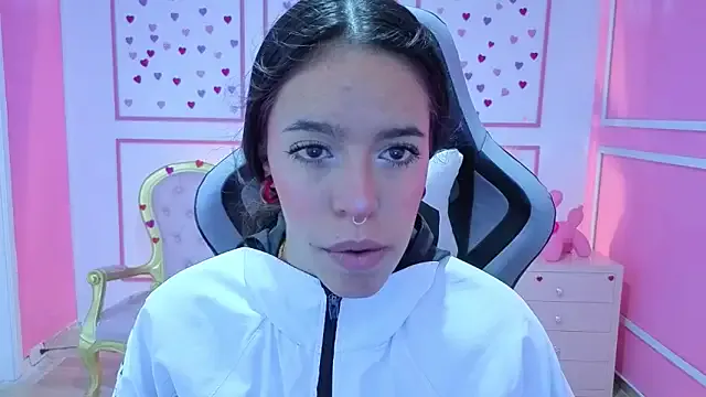 Freechat stephania_t on StripChat