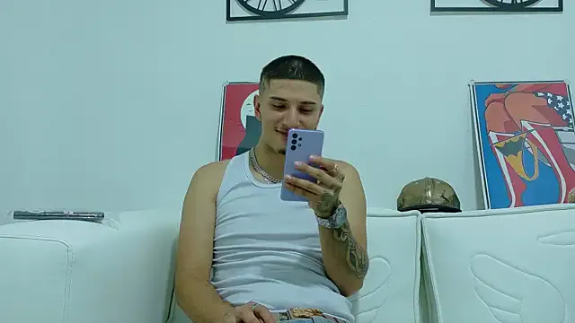 STEVEN_STAR on StripChat