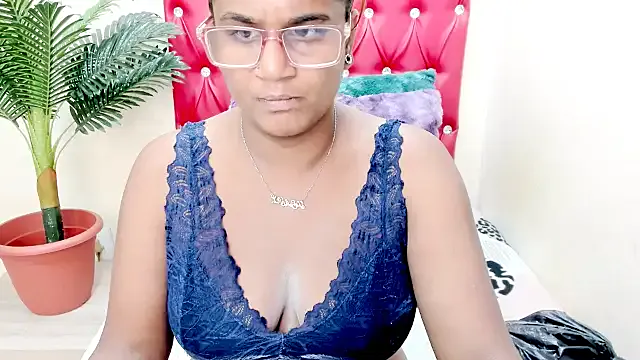 Offline Strawberry_Lips on StripChat