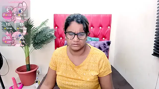 Offline Strawberry_Lips on StripChat