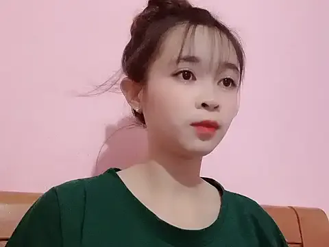 Offline Suna7383 on StripChat