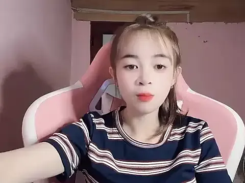 Offline Suna7383 on StripChat