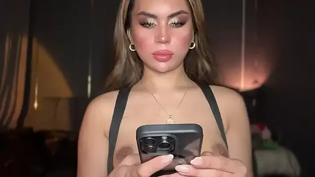 Offline Supreme_Mistress on StripChat