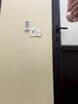 Offline Sury-babi on StripChat