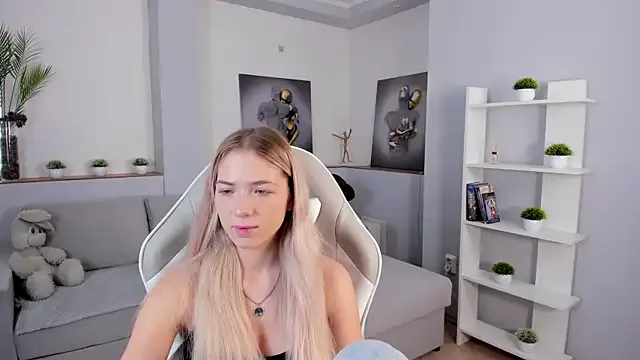 Offline Susan_Mimi on StripChat