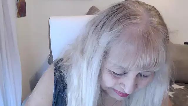 SusiLifeXXX from StripChat