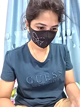 Freechat Suvosri on StripChat