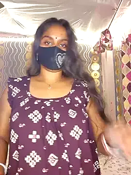 StripChat Sweet-Maddlina is Freechat Sweet-Maddlina — Ice-cream pussy