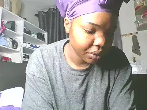 sweet_bigclit from StripChat