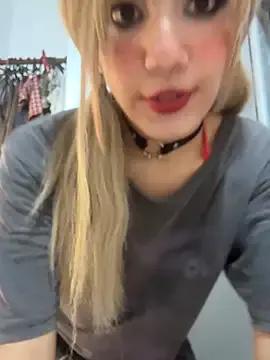 SweetBunnyGF from StripChat is Freechat