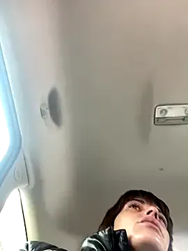 sweetchery999999 on StripChat 