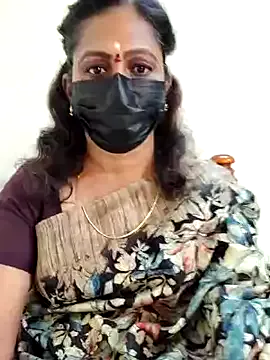 Offline Sweetie_swetha37 on StripChat