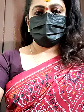 Offline Sweetie_swetha37 on StripChat