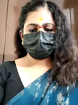 Offline Sweetie_swetha37 on StripChat