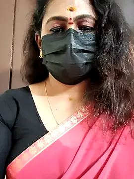 Offline Sweetie_swetha37 on StripChat