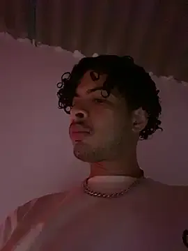 Sweett_pain on StripChat 