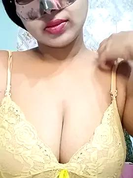 Sweety4u97 from StripChat