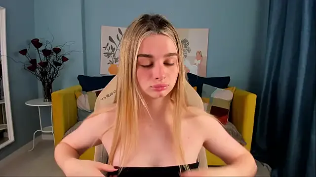 Offline SweetyLicky on StripChat