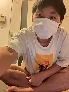 Offline ta_ku16 on StripChat