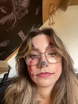 Offline TalullaX on StripChat