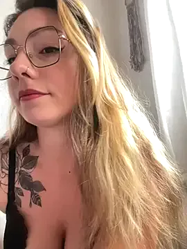 Offline TalullaX on StripChat