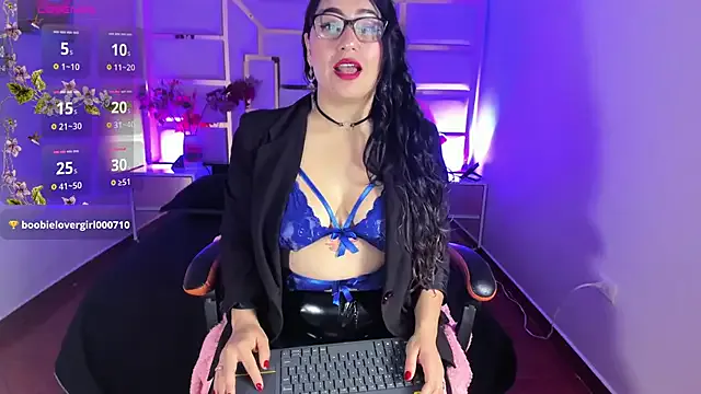 tamara_rouse1 on StripChat 