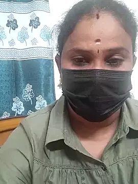 Offline Tamil_Aathira on StripChat