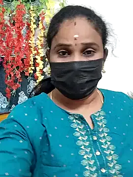 Offline Tamil_Aathira on StripChat