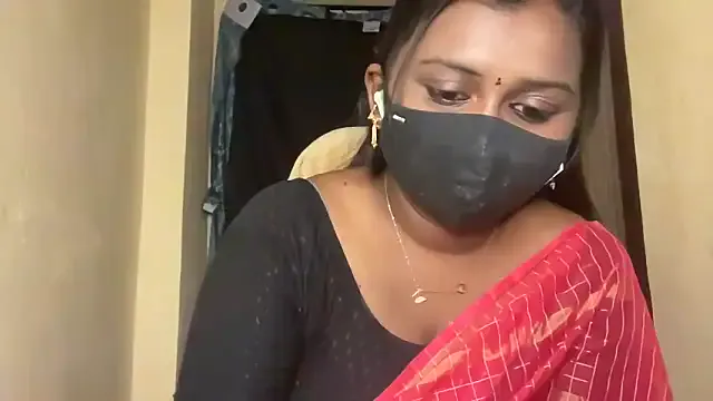 Tanuja-Sexy
