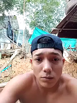 Offline tayson_ on StripChat