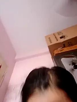 thanusi_2 from StripChat is Freechat