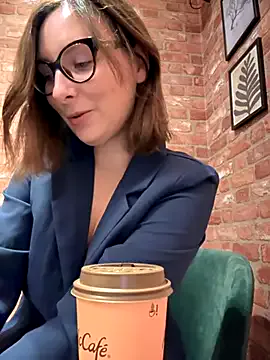 Freechat The_Snowwhitee on StripChat