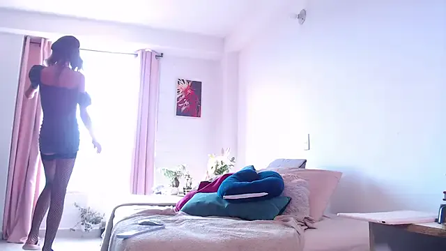 Offline Theevae on StripChat