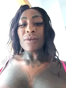 Offline ThehotChocolate on StripChat