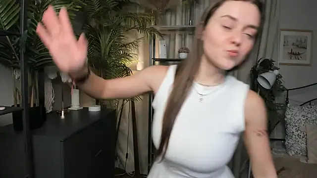 Offline ThelmaJusto on StripChat