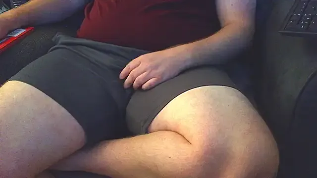 thighguy30 on StripChat
