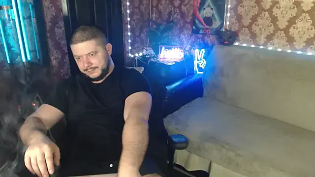 Offline thor_master on StripChat