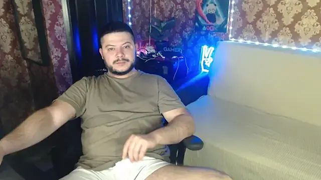 Offline thor_master on StripChat