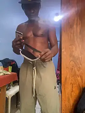 Offline ThugMansion420 on StripChat