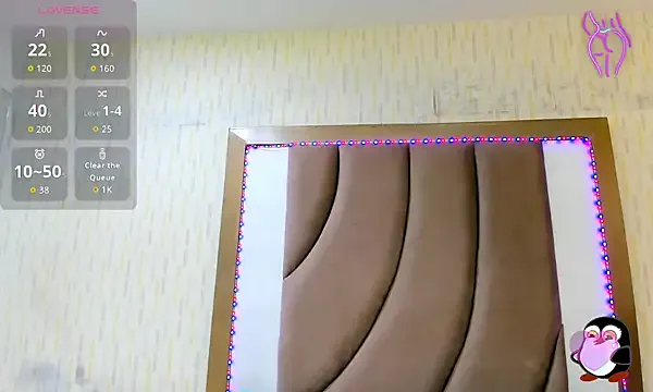 Offline ThyaraJhons on StripChat