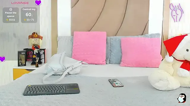 Offline ThyaraJhons on StripChat